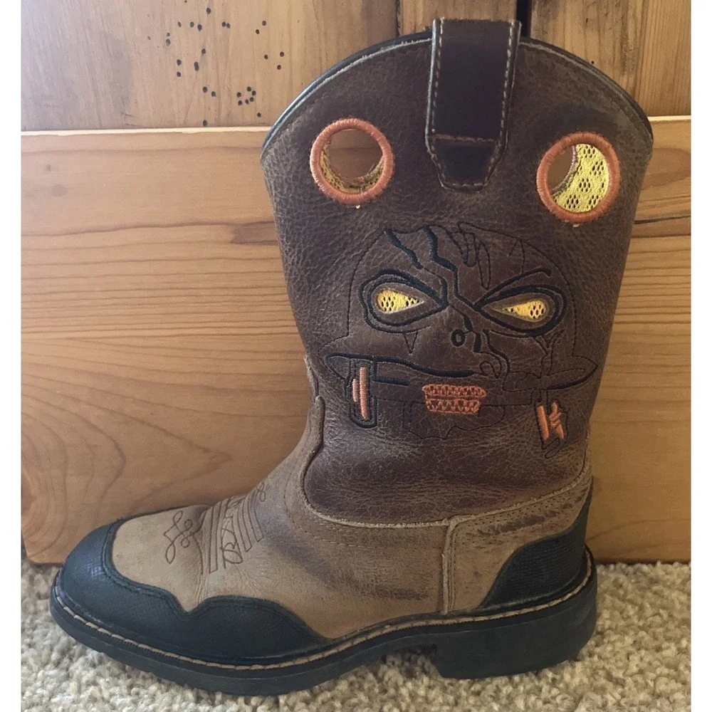 Cody James Warrior Skull Square Toe Kids‎ Size 1 D Pull On Work/Western Boots